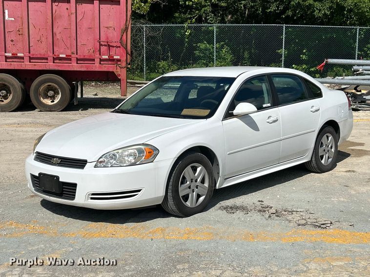 2010 Chevrolet Impala  - FT6027