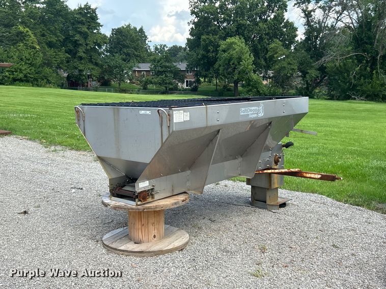 Buyers Salt Dog spreader - FT6047