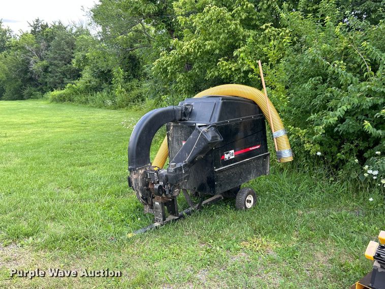 Agri-Fab leaf vacuum - FT6055