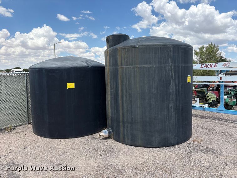 (2) water tanks - JM9497