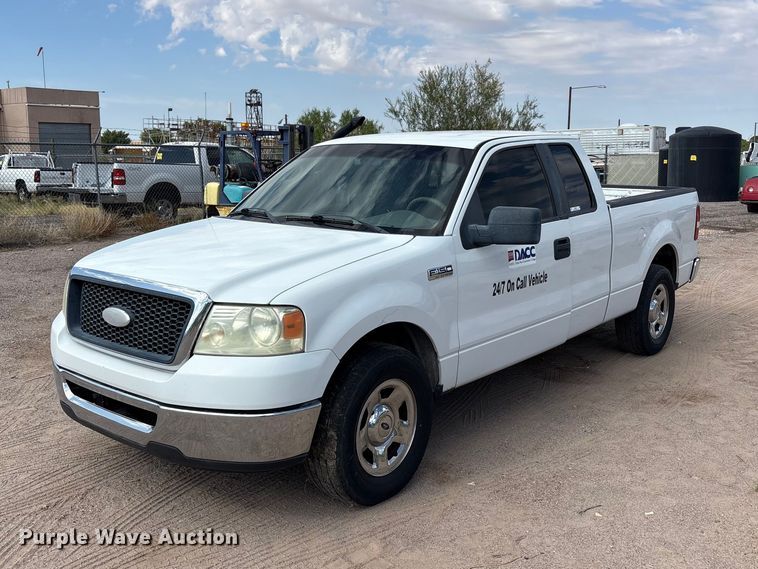 2007 Ford F150 Ext. Cab pickup truck - JM9504