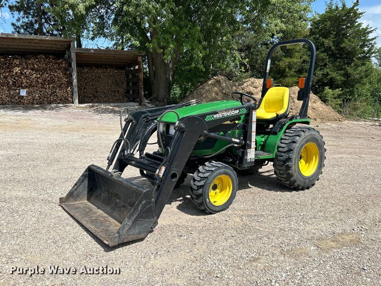 2003 John Deere 4110 MFWD tractor - NM9863
