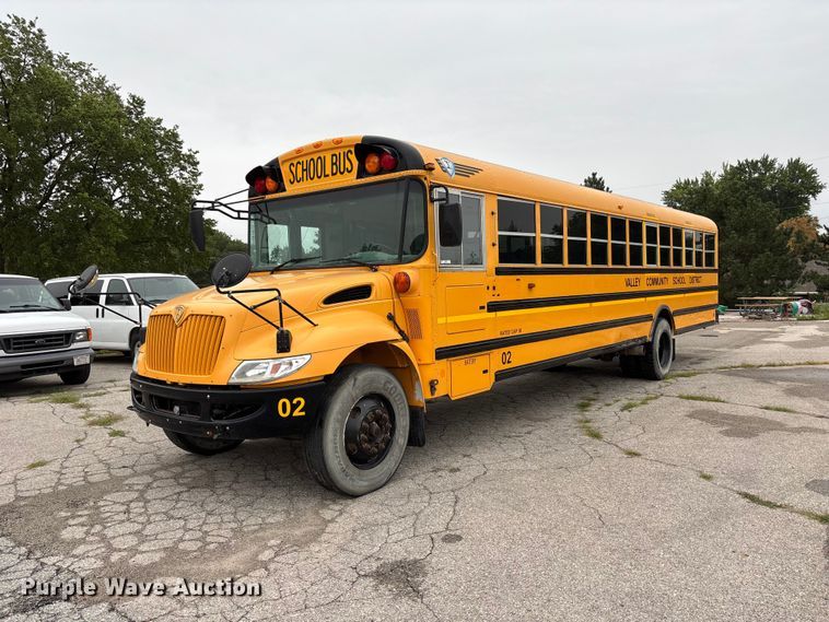 2010 IC Bus PB105 school bus - NM9877