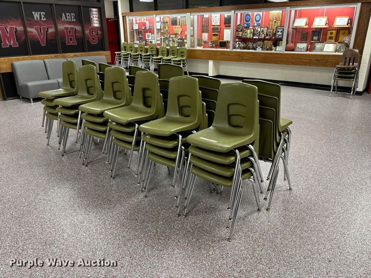 (48) chairs - NM9884