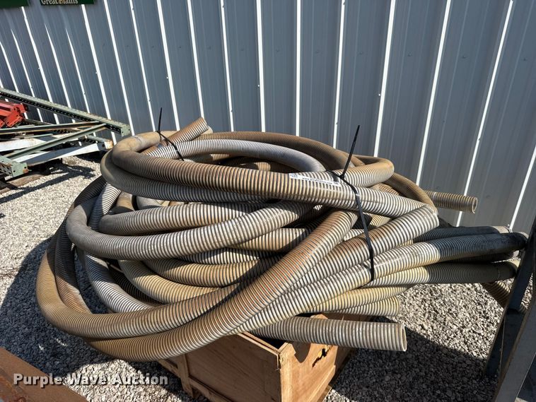 Seed hose - DY3047