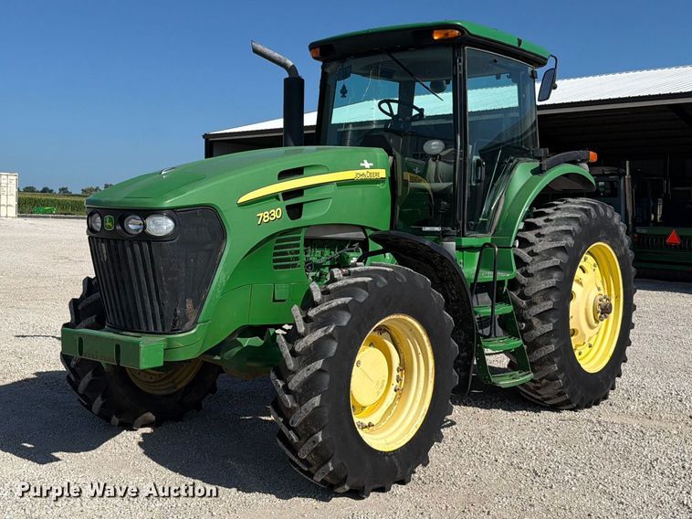 2007 John Deere 7830 MFWD tractor - EO8639