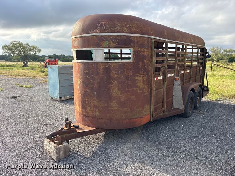 Shop Built livestock trailer - ET0121