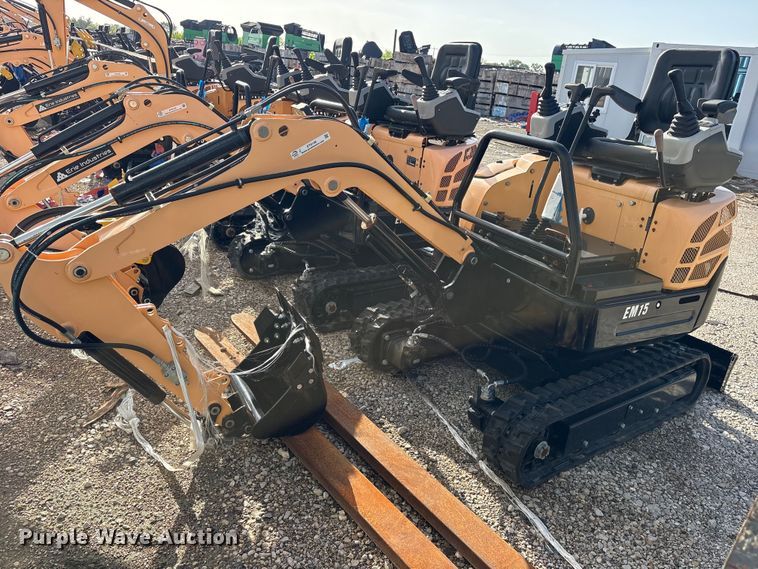 Erie EM15 mini excavator - ET0148