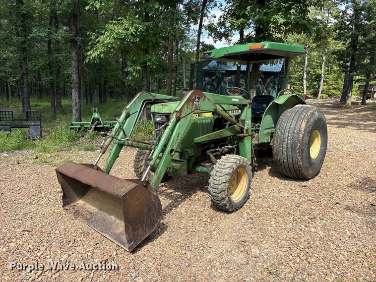 1983 John Deere 1050 tractor - ET0324