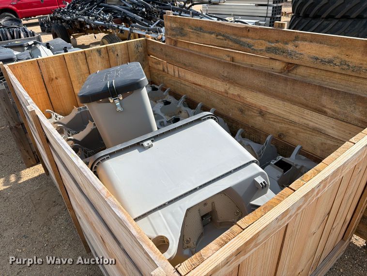 (14) 1.6 bushel hoppers - EU5845