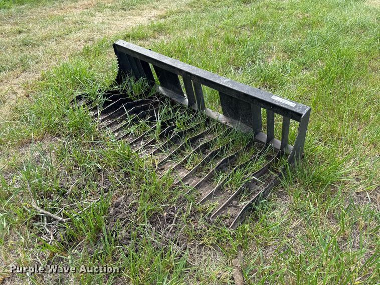 Skid steer rock bucket - EX2071