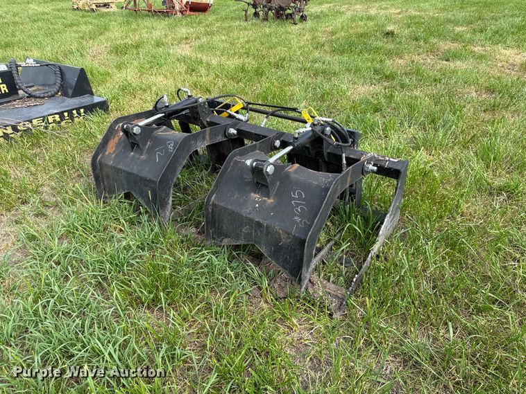 Skid steer grapple bucket - EX2073