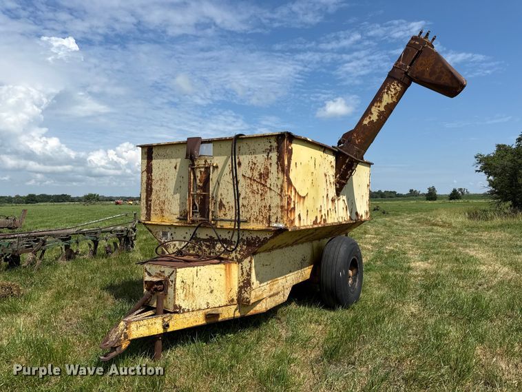 Big 12 K-12 grain cart - EX2082