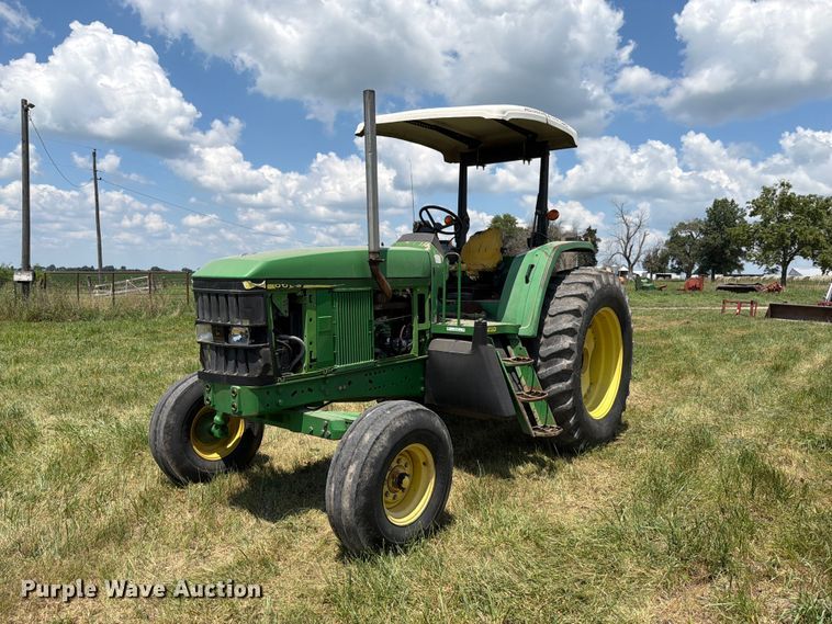 2000 John Deere 6605 tractor - EX4589