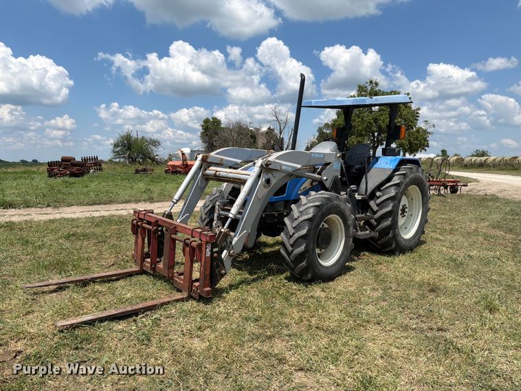 2007 New Holland TL100A MFWD tractor - EX4590