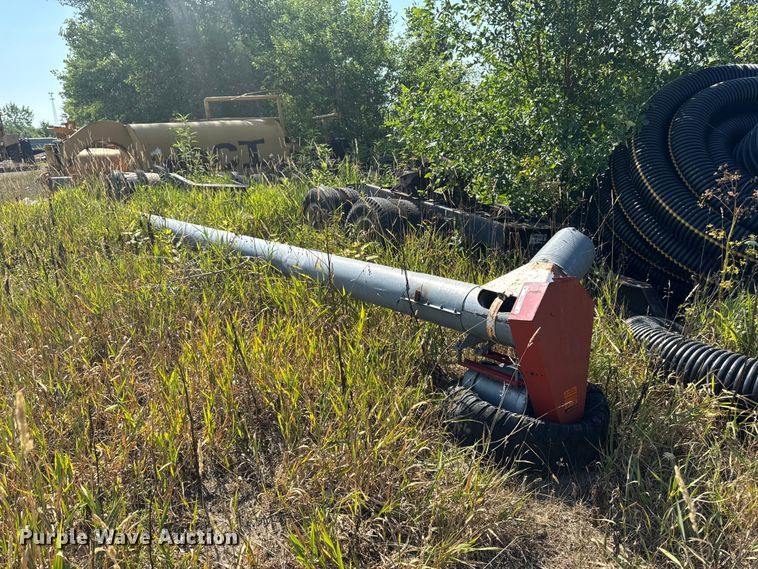 Hutchinson Cross Auger - FB5807