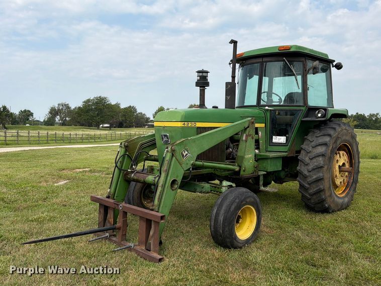1973 John Deere 4230 tractor - FK3231