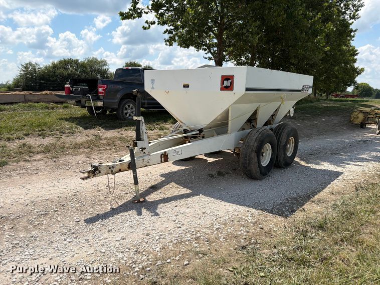 Willmar 600 spreader - FK4080