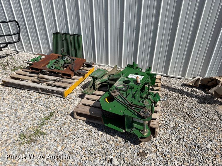 (6) fertilizer pumps - FN5762