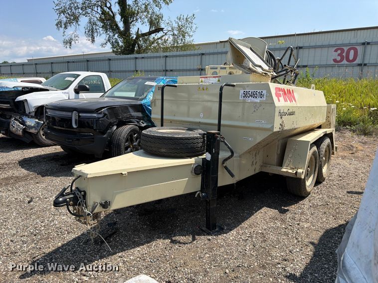 1991 Finn T90 hydroseeder - YA4351