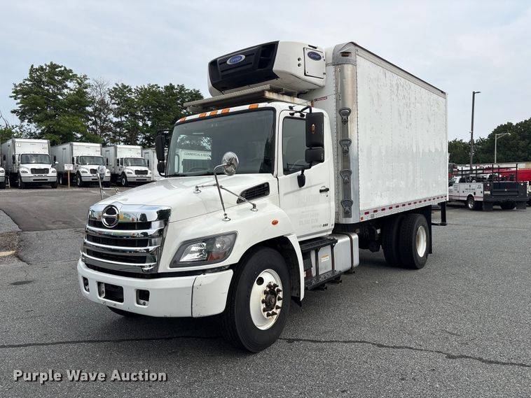 2017 Hino 268 refrigerated truck - DT2911
