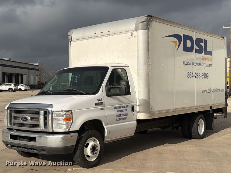 2019 Ford E350 box truck - ED5143