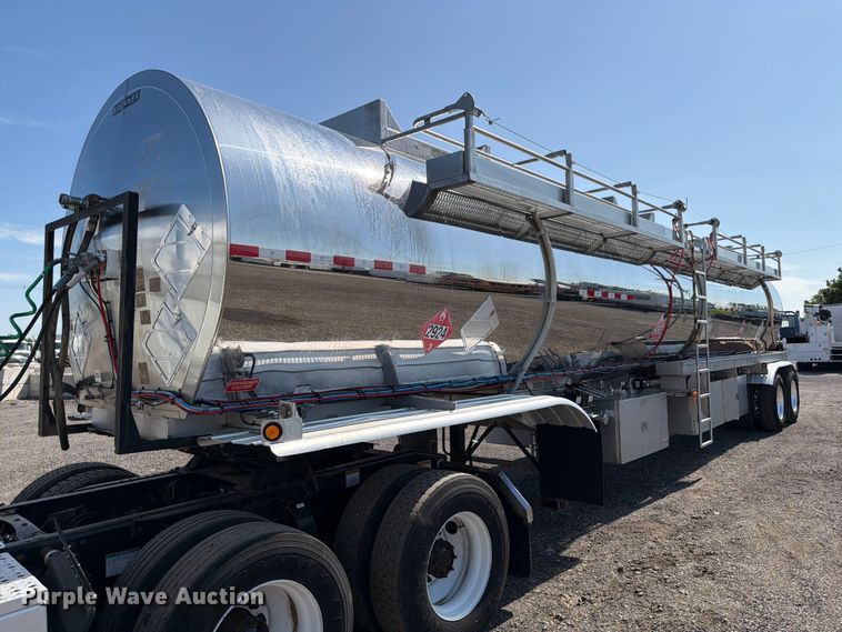 2014 Brenner vacuum trailer - EG9315