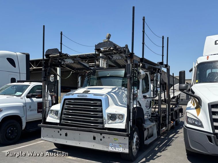 2018 Freightliner 114SD car carrier truck - ER7586