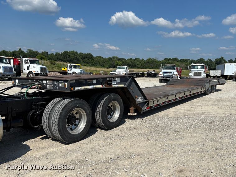 2008 Palomino Muvall double drop deck equipment trailer - FC1896