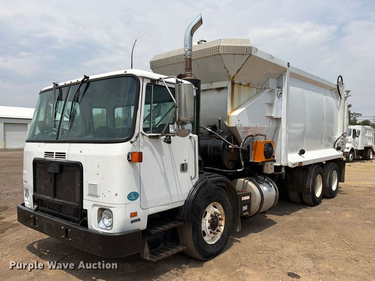 Garbage Trucks For Sale Near Topeka | Purple Wave Auction