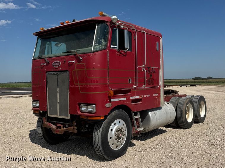 1985 Peterbilt 362 semi truck - NJ9261