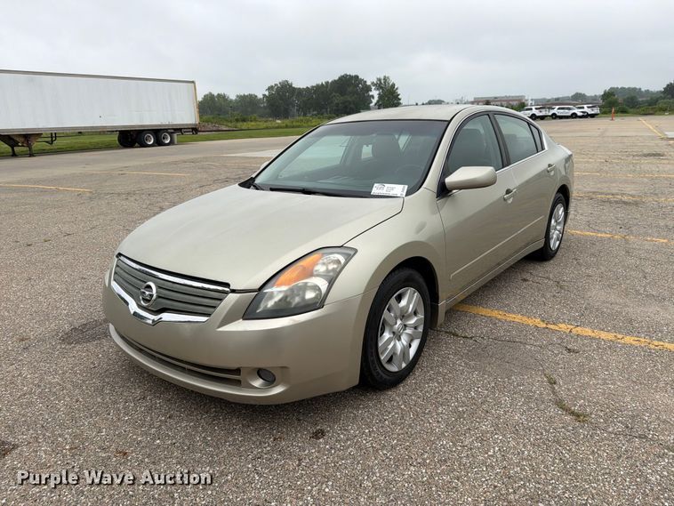 2009 Nissan Altima  - DV8545