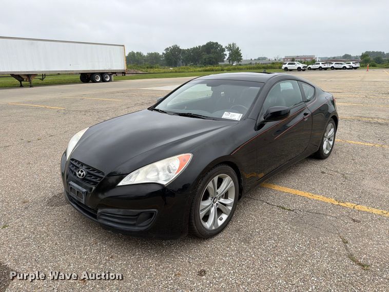 2010 Hyundai Genesis Coupe  - DV8546