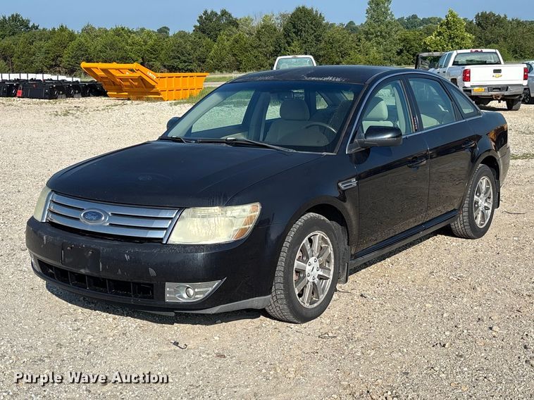 2008 Ford Taurus  - DZ4511