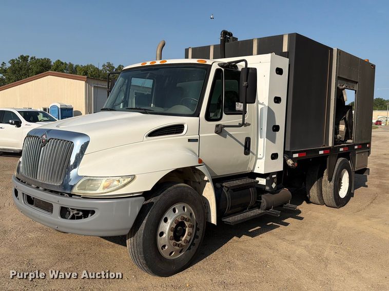 2009 International DuraStar 4300 sewer jetter truck - EA0380
