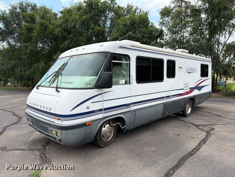 1997 Airstream Land Yacht RV - EA4944