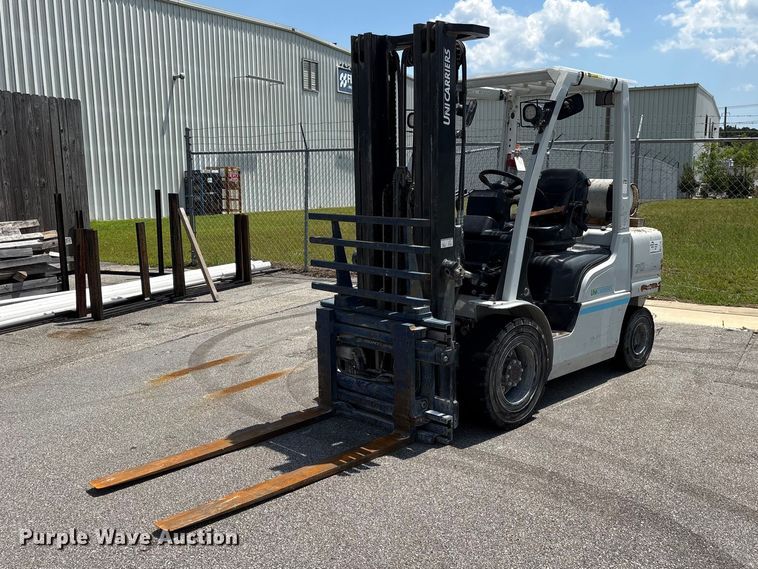 2016 UniCarriers PF70 forklift - EF1308