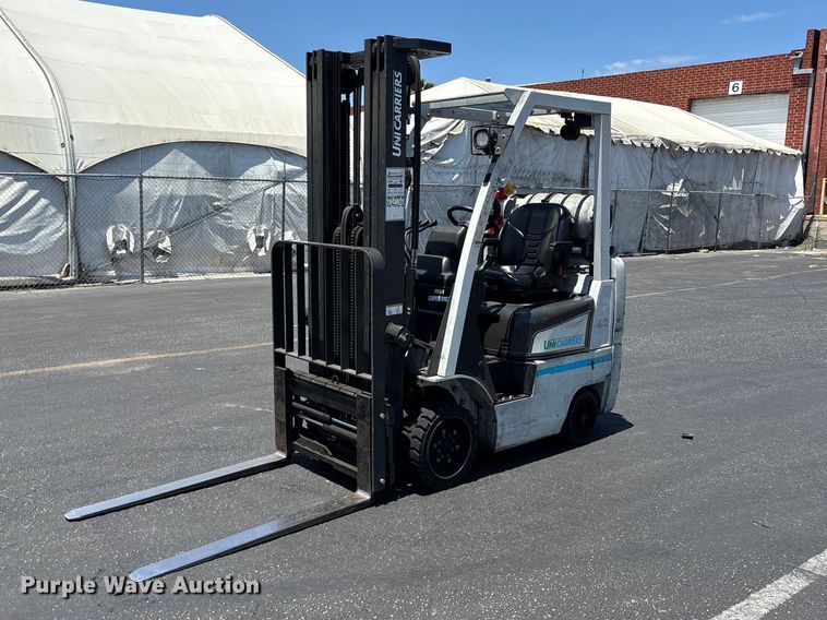 2017 UniCarriers CFS40 forklift - EL2552