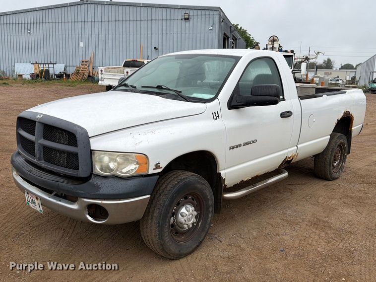 2005 Dodge Ram 2500 pickup truck - ER1907