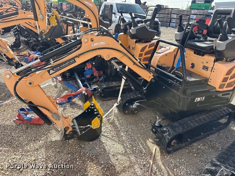 2024 Erie EM15 mini excavator - ET0150