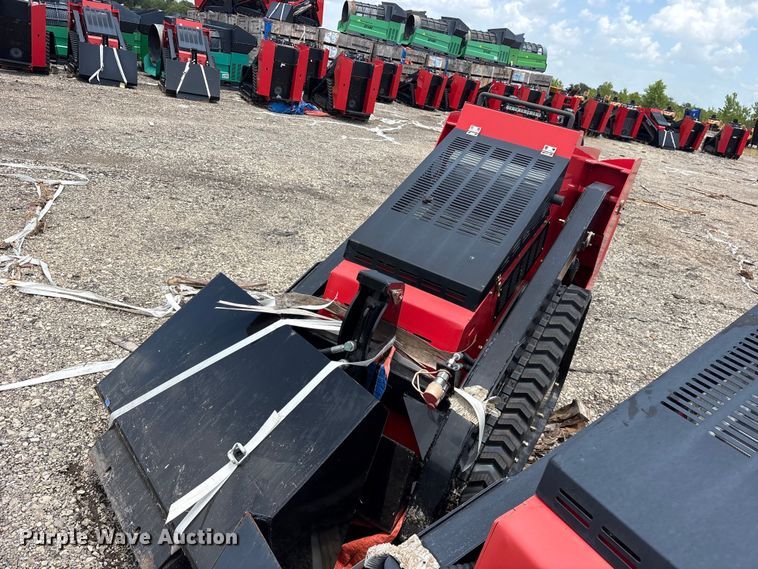 2024 Erie SCL850 compact utility loader - ET0175