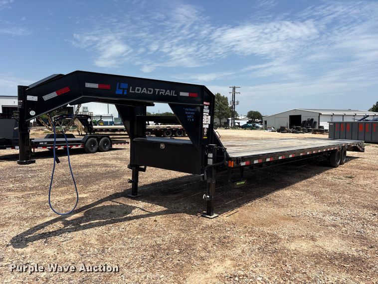 2025 Load Trail Low-Pro Gooseneck equipment trailer - ET0357