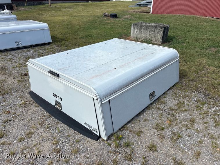 ARE DM671-23 pickup truck topper - EU5815