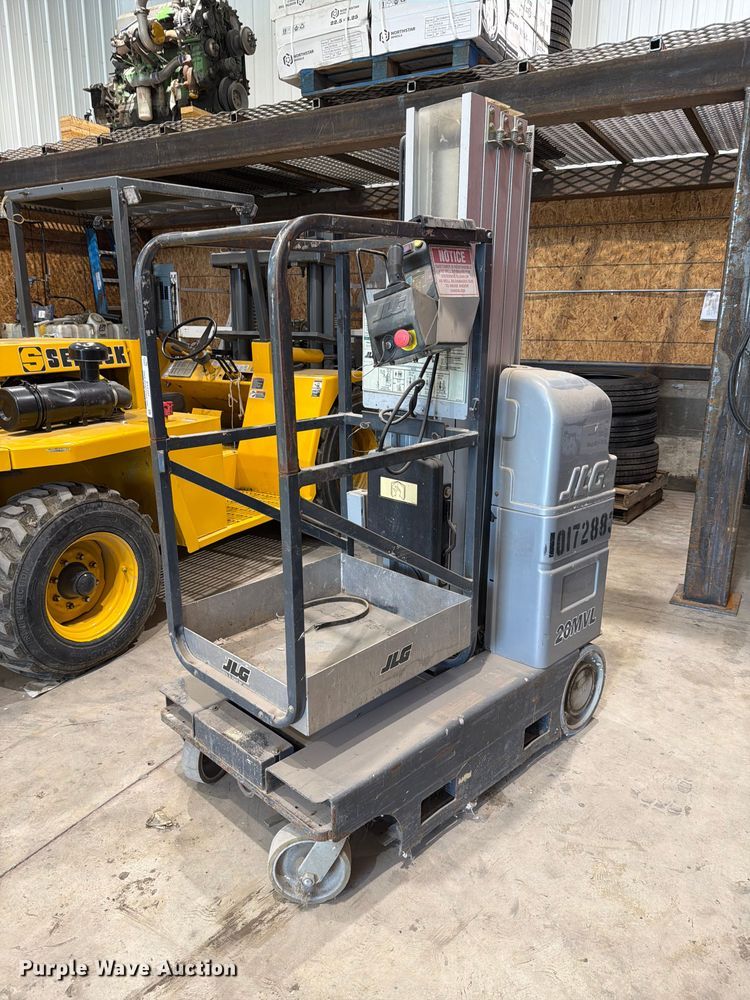 2013 JLG 20MVL lift vertical lift - EV2337