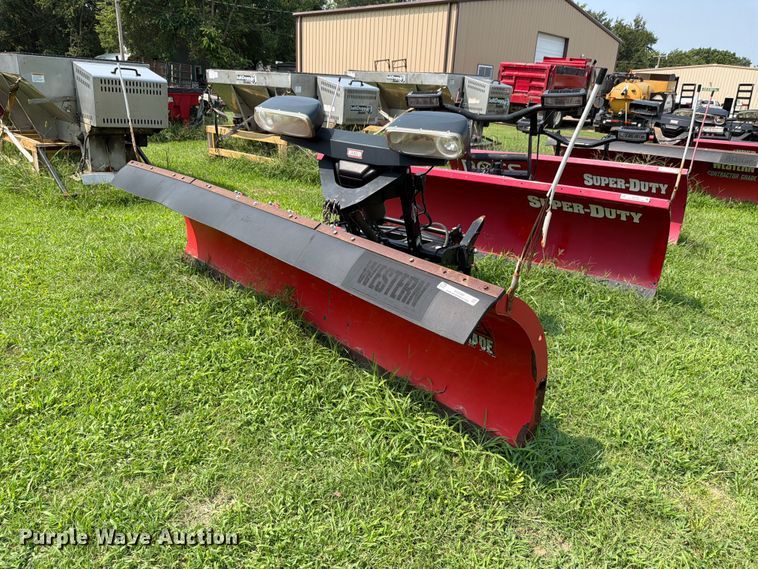 Western Pro Plus 9' W snow plow - EV2390