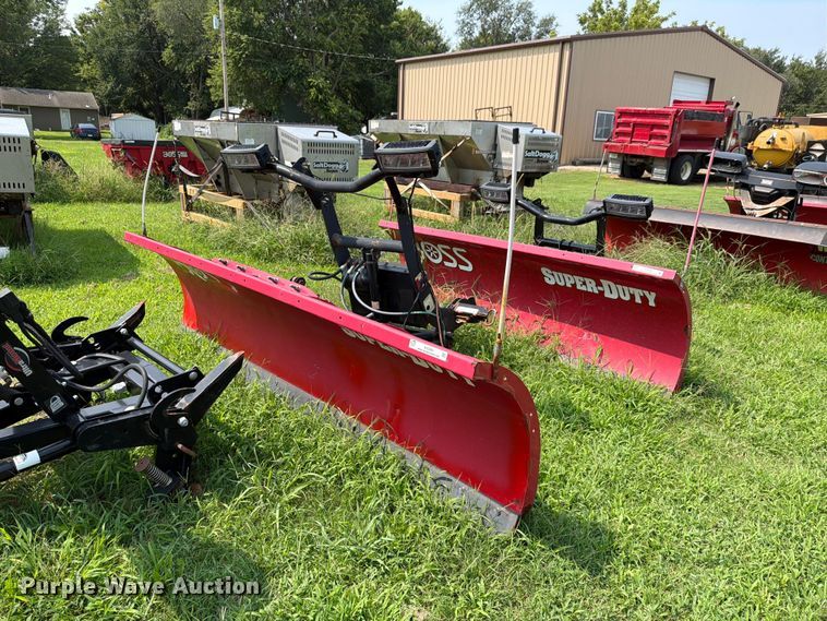 Boss Super-Duty 8' 6" W snow plow - EV2391