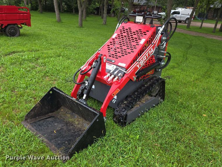 2026 AGT YSRT14 compact utility loader - EV2432