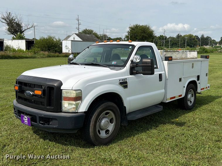 2008 Ford F350 Super Duty utility bed pickup truck - EX4563