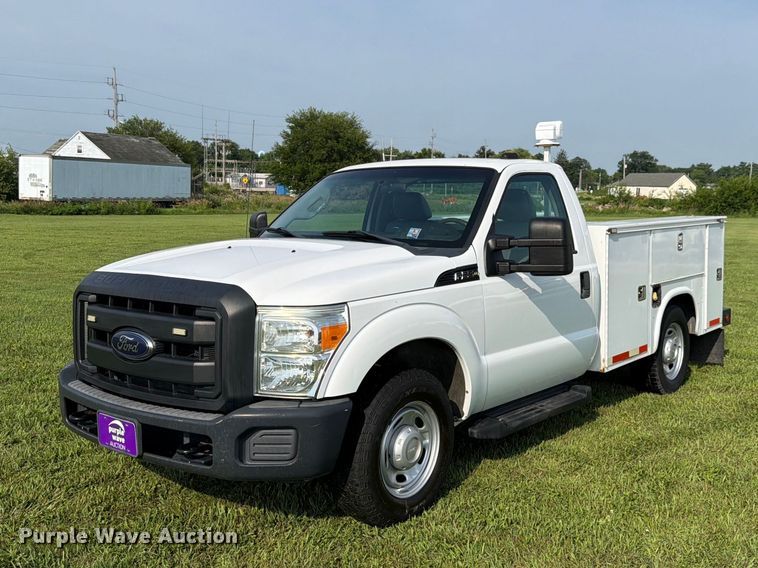 2012 Ford F250 Super Duty utility bed pickup truck - EX4567
