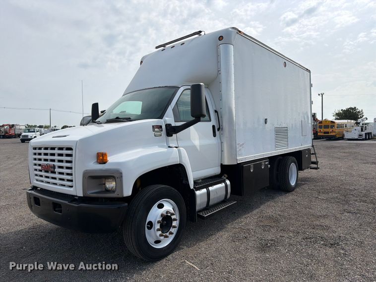 2006 GMC C6500 sewer inspection truck - FB4967